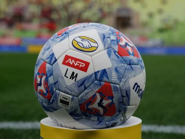 Balón oficial de la Liga de Primera