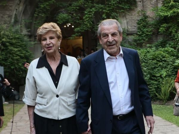 Marta Larraechea pasa a la Unidad de Cuidados Intermedios