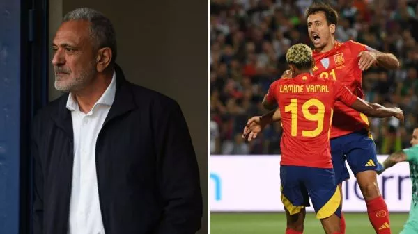 Pablo Milad y Mikel Oyarzabal celebrando un gol con Lamine Yamal frente a Bulgaria