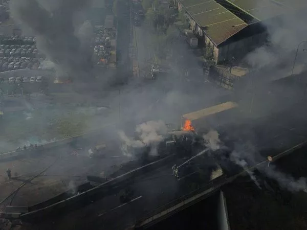 Explosión de camión en Renca