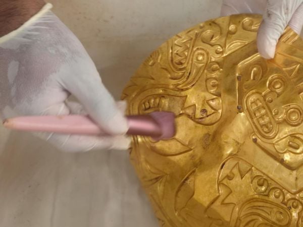 Un ajuar funerario de al menos mil años