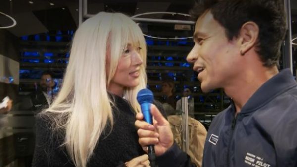 Con beso incluido: El coqueteo de Vesta Lugg y Chapu que no pasapercibido