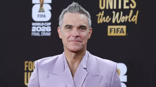 Robbie Williams en el sorteo del Mundial 2026
