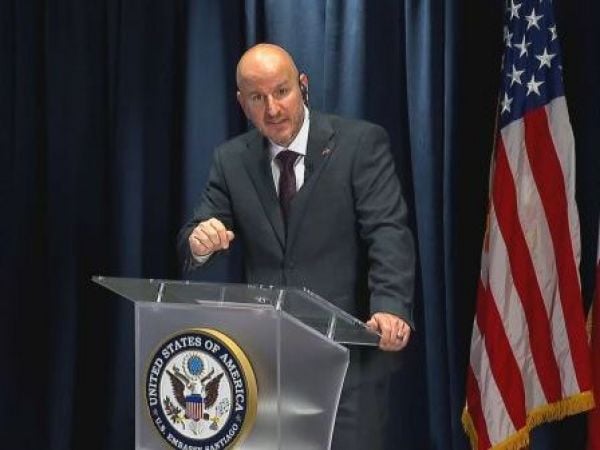 embajador de Estados Unidos en Chile, Brandon Judd por visa Waiver