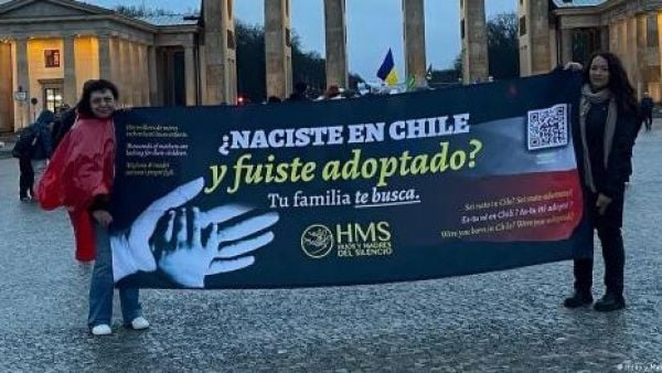 Chilenos adoptados en Alemania buscan sus orígenes