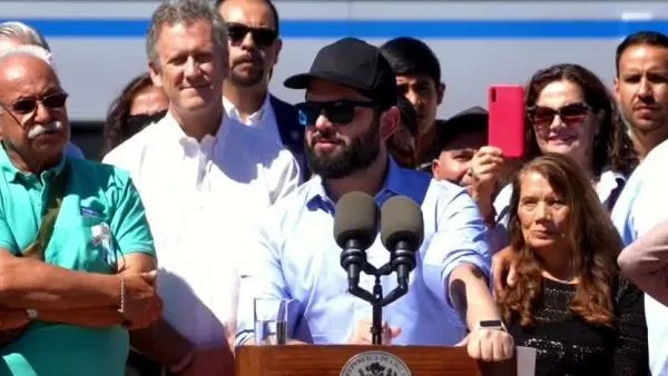 Boric respalda a ministro Muñoz tras revocación de visas