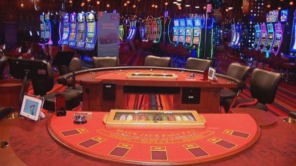 Mujer ganó $3.800 millones y casino de Viña se niega a pagar