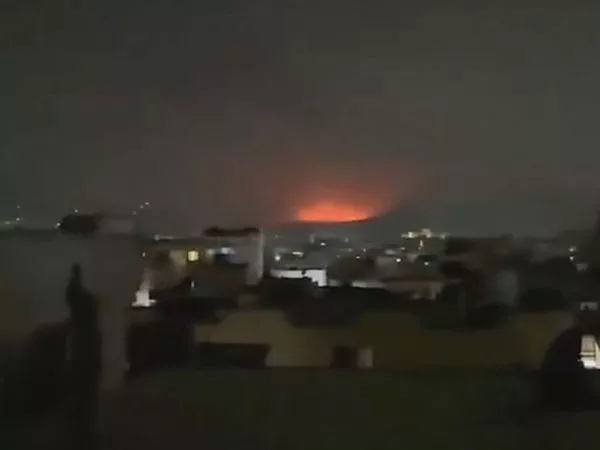 Pakistán bombardea Kabul y declara entrar en 