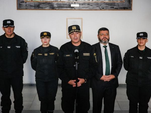 Tras fuga de peligrosos reos: Gendarmería anuncia remoción de director regional metropolitano