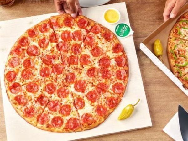 Papa Johns anuncia el cierre de varios locales de aquí a 2027