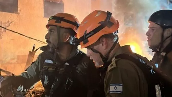 Irán anuncia nuevos ataques contra bases de EEUU