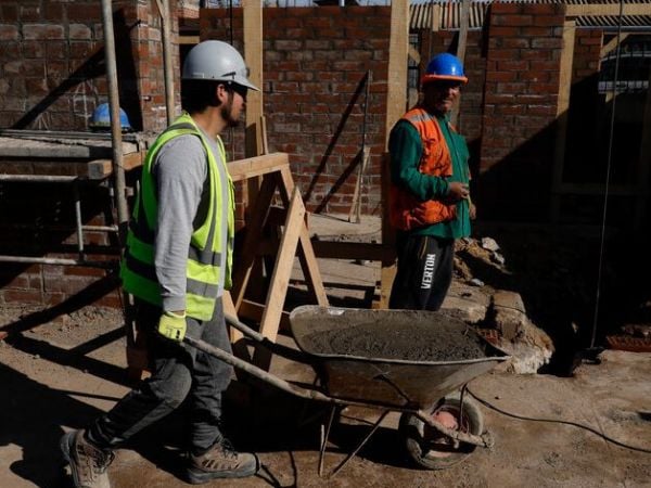 Economía chilena: Imacec de enero fue de -0,1%