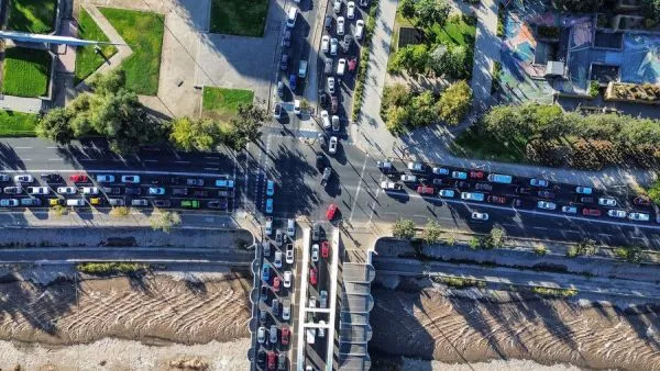 Las calles de Santiago con más tacos y horas críticas