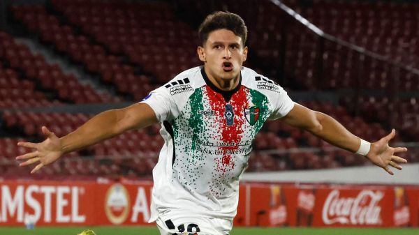 Nelson Da Silva celebrando su gol ante la Universidad de Chile