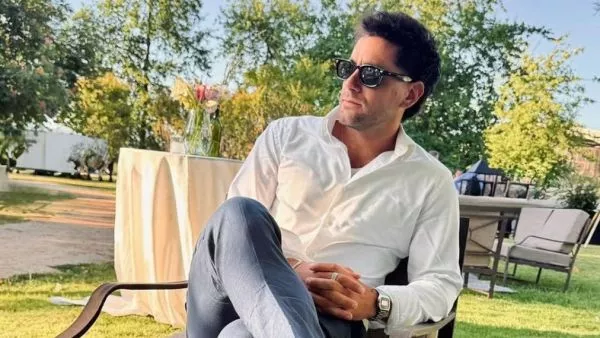 Stefano Magnasco lamentándose tras abandonar un partido de Unión Española