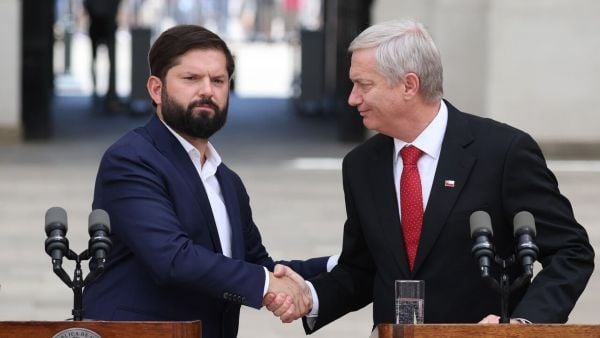 Kast se reunirá con Boric en La Moneda