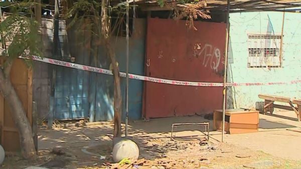 Hombre asesinado en mueblería.