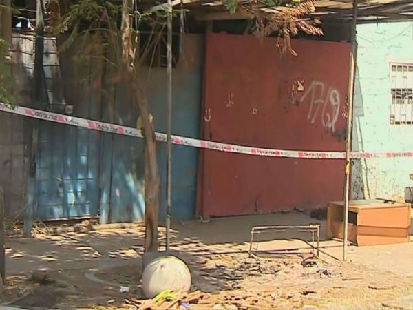 Hombre asesinado en mueblería.