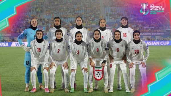 Plantel de la selección femenina de Irán en la Copa de Asia