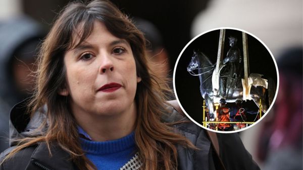 Constanza Martínez por retorno de monumento a General Baquedano.