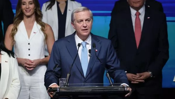 Presidente José Antonio Kast junto a su gabinete