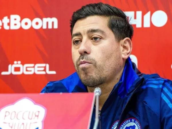 Nicolás Córdova en conferencia de prensa