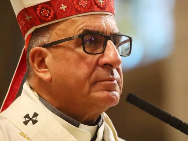 Chomali rechaza calificar de delito el ingreso irregular a Chile