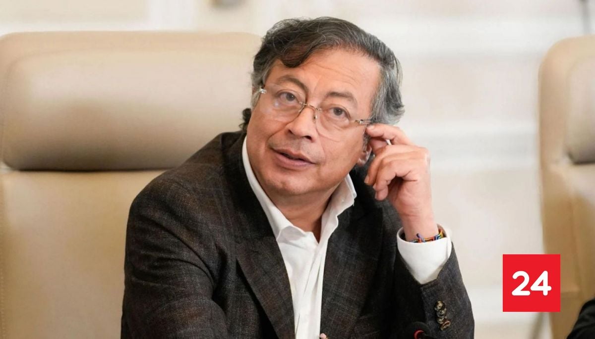 Gustavo Petro denuncia un posible "bombardeo" proveniente de Ecuador