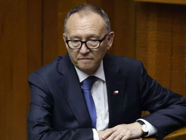 José García Ruminot, ministro de la Secretaría General de la Presidencia, pone Mepco en duda.