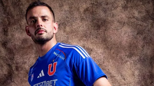 Octavio Rivero en su presentación por la Universidad de Chile