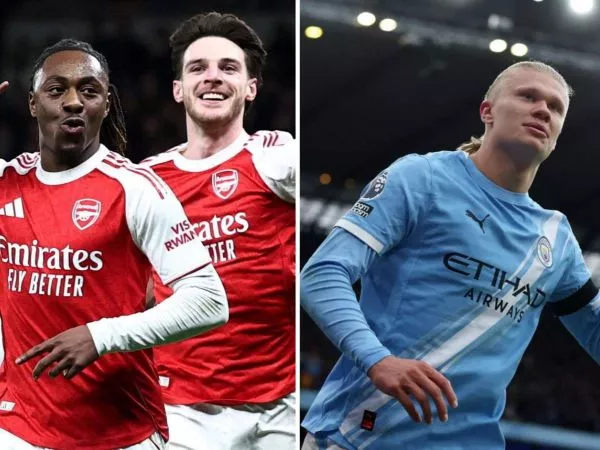 Jugadores del Arsenal y el Manchester City celebrando un gol