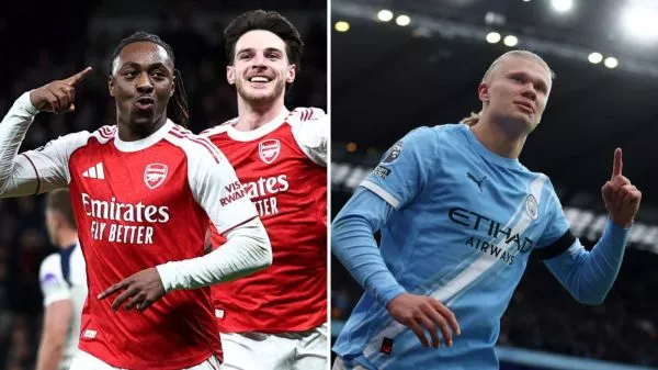 Jugadores del Arsenal y el Manchester City celebrando un gol