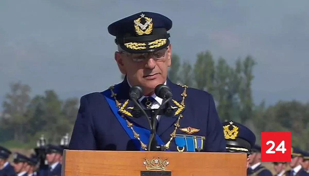 Comandante en jefe de la FACh: "La aviación representa la certeza de que Chile avanza unido hacia el futuro"