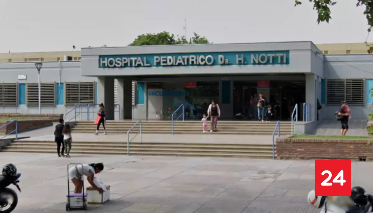 Argentina: buscan a sujeto que baleó a niña de 11 años tras abrir la puerta de su casa