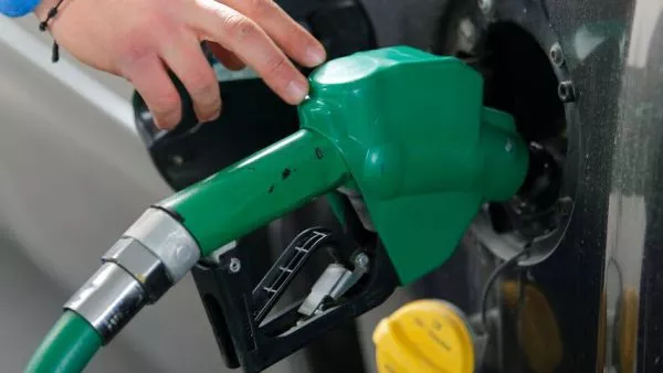 Bencinas sufrirán fuerte alza esta semana