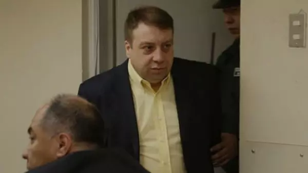 Mauricio Ortega Nabila Rifo