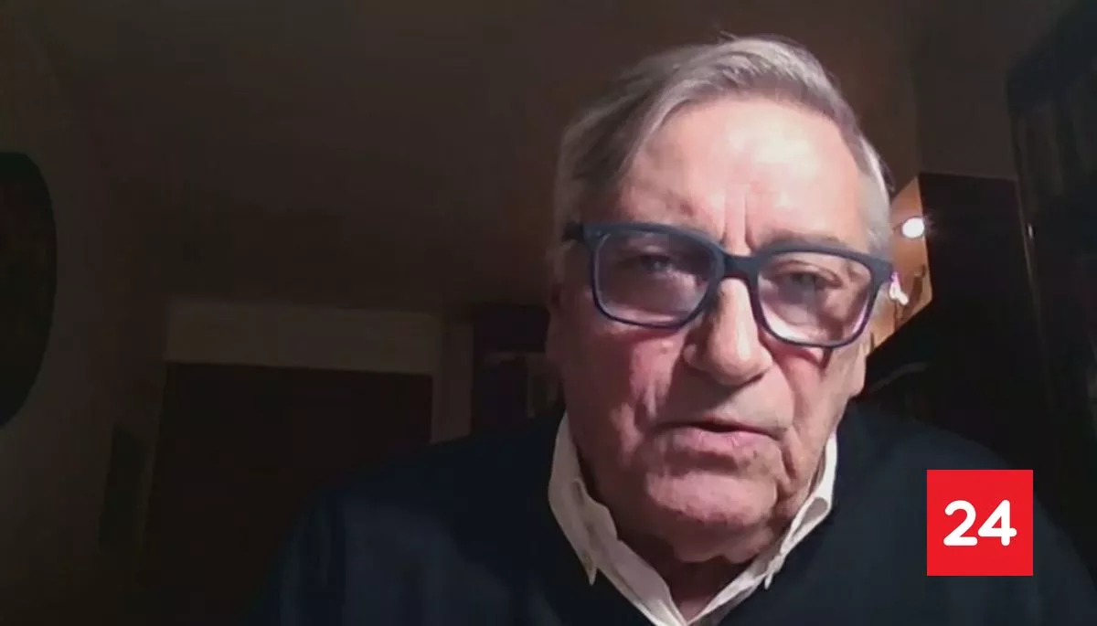 #Entrevistas24 

Manuel Marfán y alza de combustibles: “Hay otros fondos también del cobre, que están disponibles pero que requieren ley”

Más detalles ⬇️