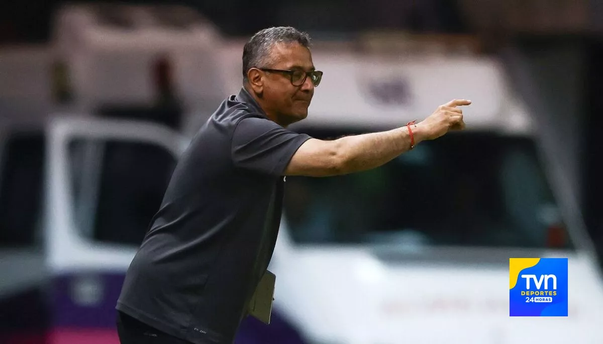 RT @24HDeportesTVN: Dejó Colo Colo y ahora su actual técnico lo apunta sin filtro: 