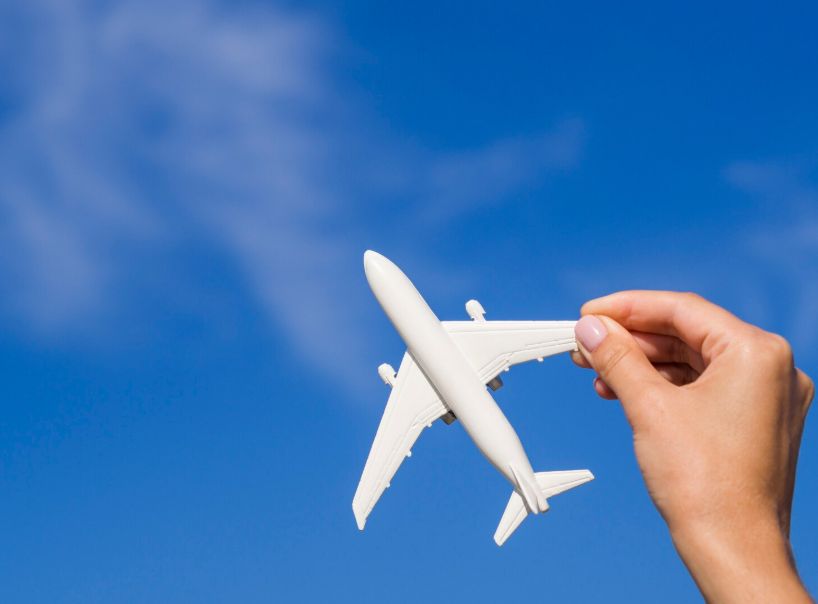 Avión. Travel Sale 2026.