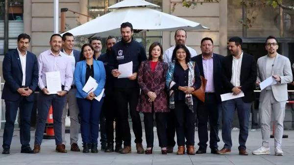 Alcaldes entregaron carta al Gobierno