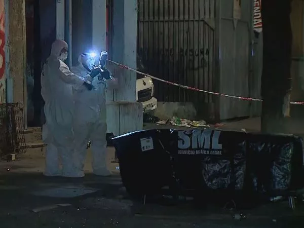 Hombre muere tras recibir disparo en la cabeza en Recoleta