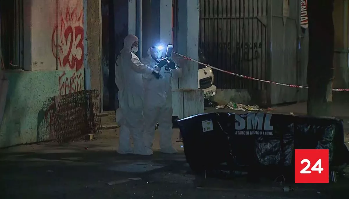 #Nacional 

Hombre muere tras recibir disparo en la cabeza en Recoleta 

Más detalles ⬇️