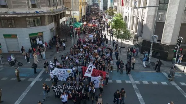 Metro anuncia cierre de 5 estaciones de Línea 1 por marcha estudiantil