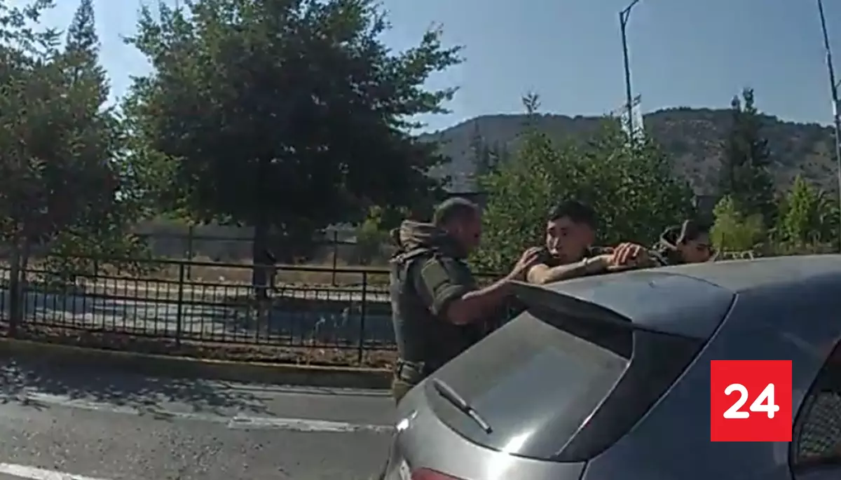 #Nacional 

VIDEOS: Así fue la detención del cantante urbano Standly tras evadir control policial 

Más detalles ⬇