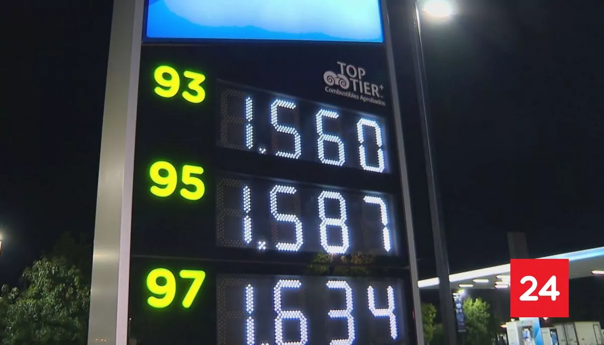 VIDEO | Estaciones de servicio reflejan el alza de combustibles en distintas regiones del país