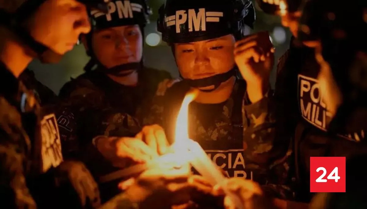 Colombia rinde homenajes a víctimas del accidente aéreo