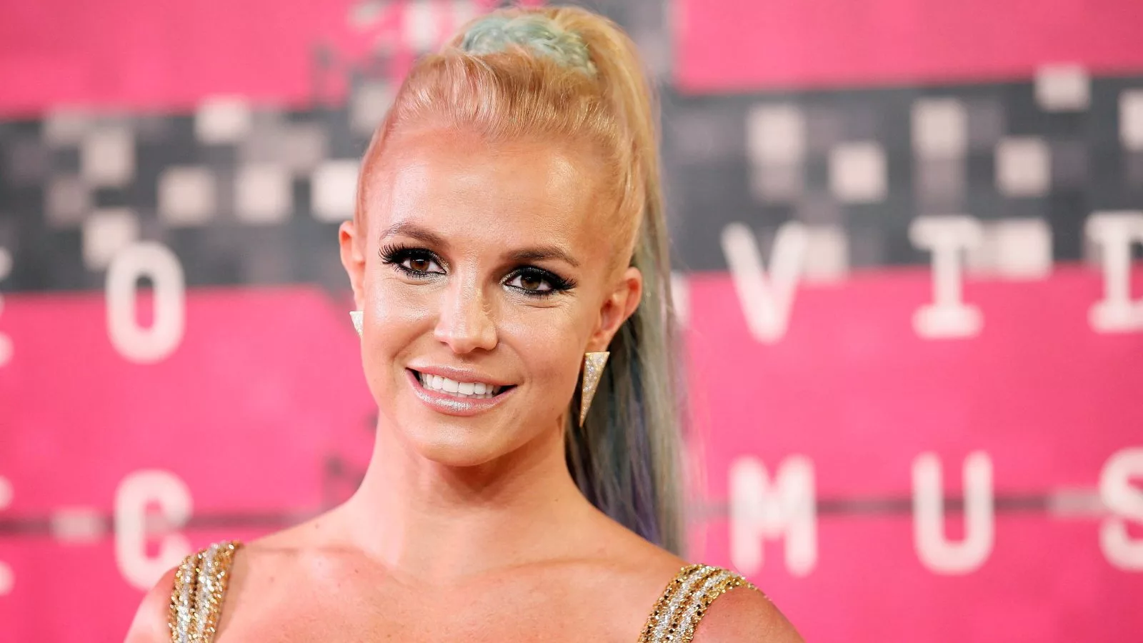 Britney Spears en los MTV Video Music Awards de 2015
