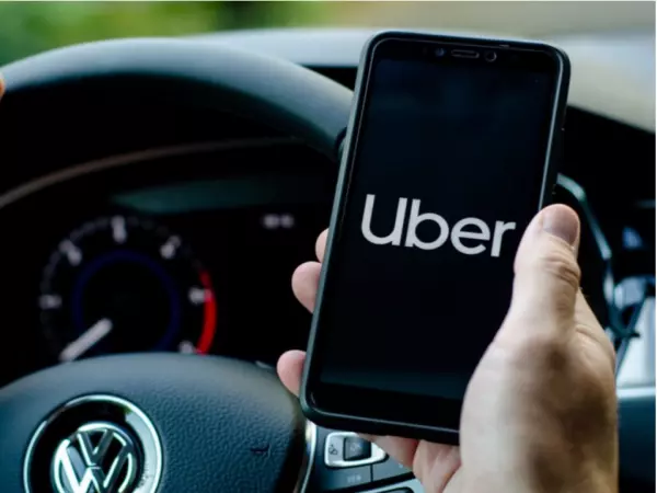 Uber Teens: la fórmula que permite a adolescentes viajar solos con mayor seguridad