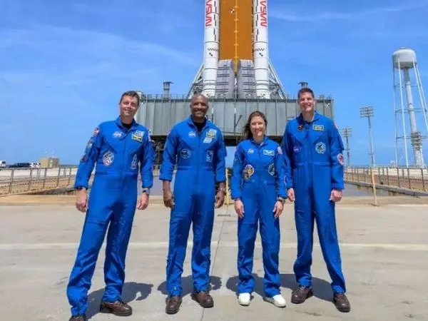 Tripulantes de Artemis II