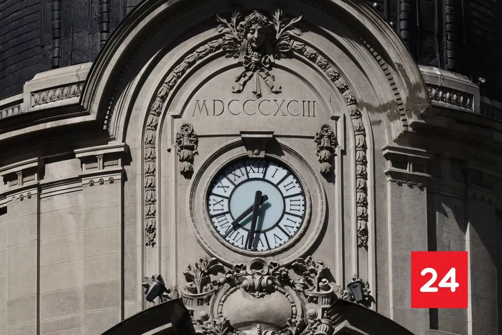 #Nacional

HOY se cambia la hora en Chile: todo lo que tienes que saber

Más detalles⬇️